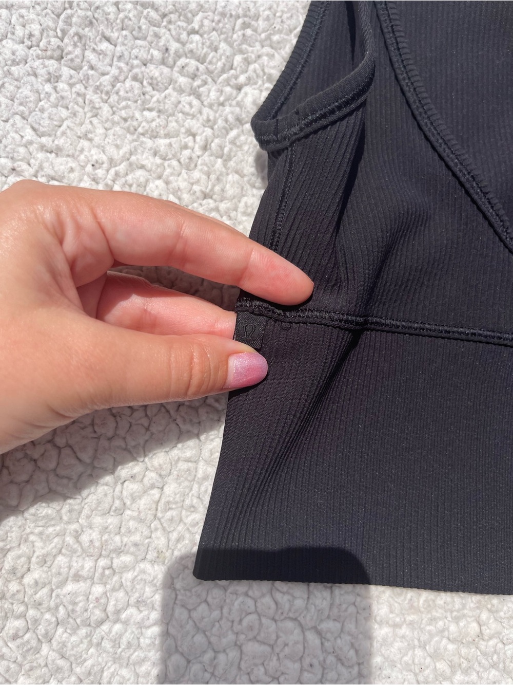 Lululemon Power Pivot Ribbed Tank - Picture 4 of 10